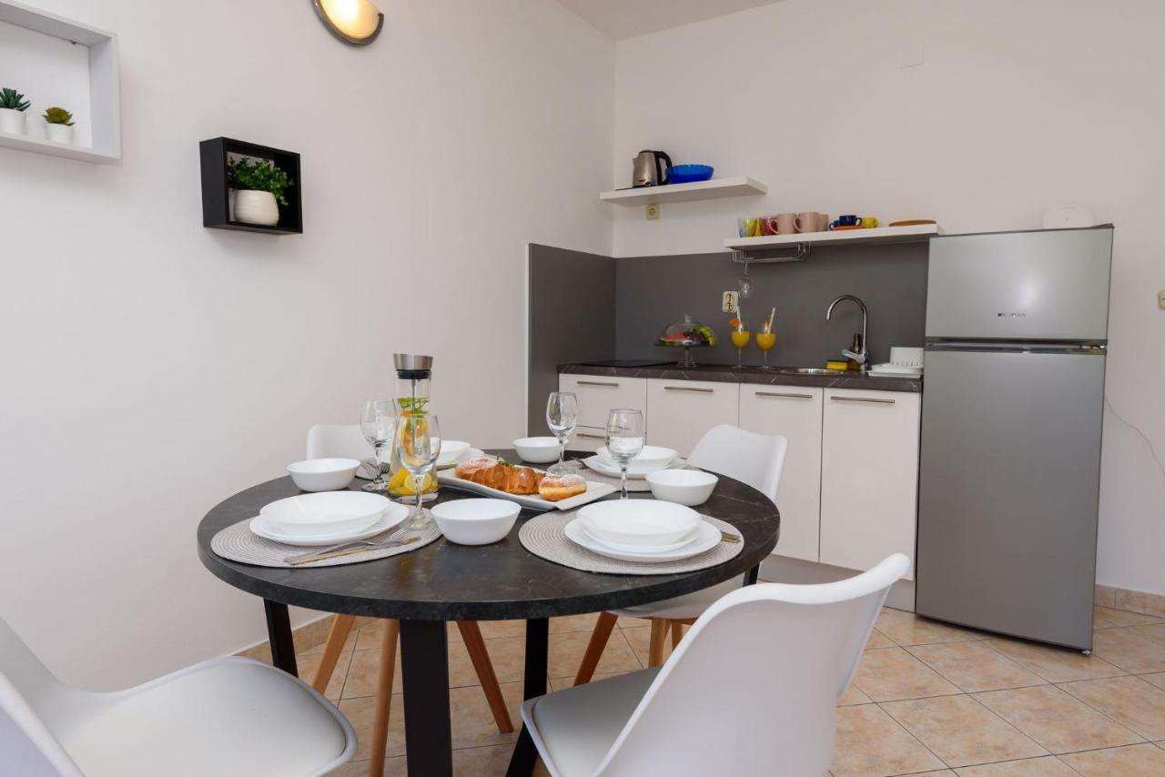 Apartments Bjelis Klek Ngoại thất bức ảnh